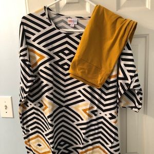 M Irma/OS Leggings Lularoe Outfit (EUC/NWOT)